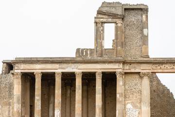 Fototapeta premium remains of the city of Pompeii destroyed by the eruption of Vesuvius in the year 79 AD