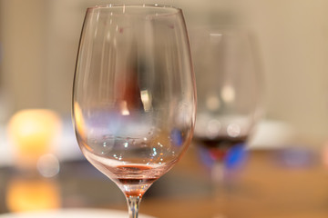 empty wine glass 
