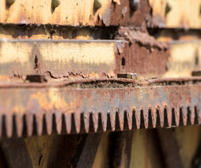 rostige alte Zahnstange