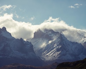 Obraz premium Halni szczyty Torres Del Paine w Patagonia parku narodowym Chile