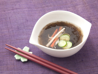 もずくの酢の物　