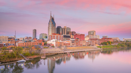 Fototapeta na wymiar Nashville, Tennessee downtown skyline with Cumberland River in USA