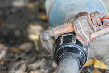 spanner holding water pipe, connected to water impeller