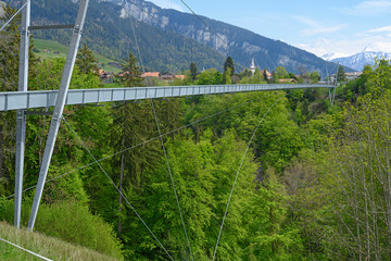 Fototapeta na wymiar Hängebrücke bei Sigriswil, Bern, Schweiz