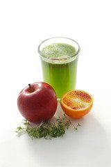 Cress juice, orange, apple