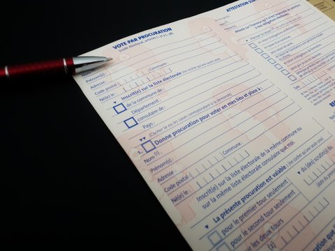 D&eacute;marche administrative par le formulaire &agrave; remplir pour effectuer un vote par procuration