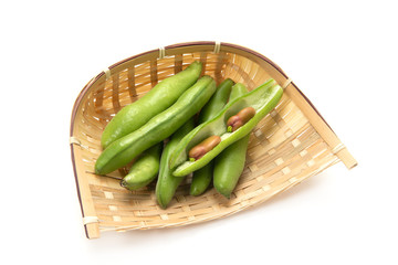 ピンクのそら豆