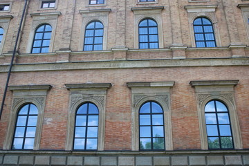 Fototapeta premium Architektura Monachium w wiosenny dzień