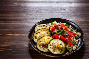 Couscous with sauce and vegetables