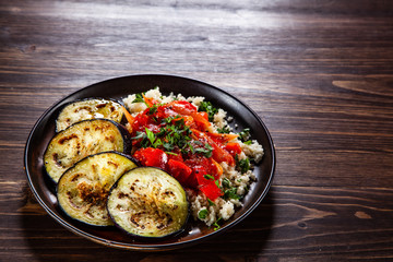 Couscous with sauce and vegetables