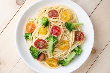 Vegetables spaghetti with tomato and broccoli, healthy vegetarian meals concept