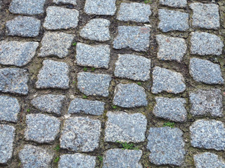 Kopfsteinpflaster in einer Altstadt aus Granit