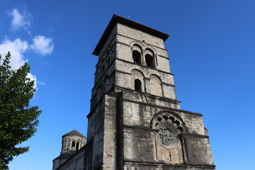 Fototapeta na wymiar Abbatiale Romane Sainte Marie - Village de Cruas en Ardèche