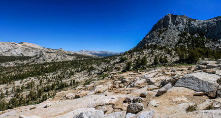 Fototapeta na wymiar Backpacking to Vogelsang High Sierra Camp in Yosemite National Park in California