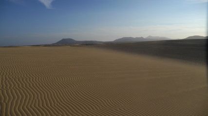 Fototapeta na wymiar Arena del desierto