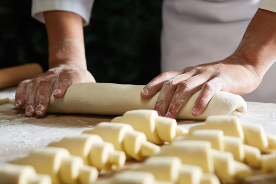The process of making cantonese bread by hand is done in a sunshine making workshop