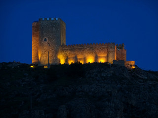 night view of the castle of Jumilla at the top of the mountain