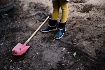 red spade and little girl legs