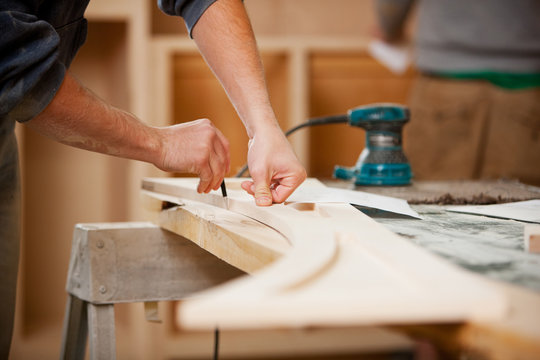 Woodworking: Tracing Curve From Detail Piece
