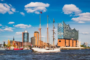 Hafen Hamburg, Deutschland © Mapics