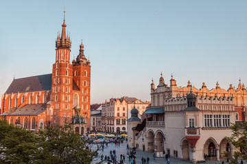 Fototapeta premium view of the main square of krakow and mariac church at spring
