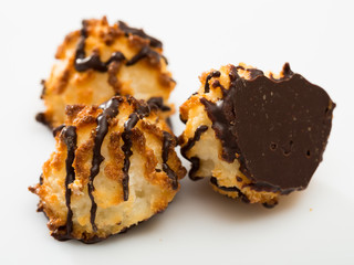 Coconut cookies with chocolate glaze