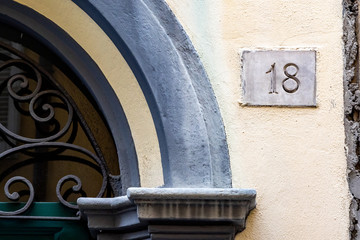 18 numero civico casa, ventidue concetto
