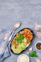 Spaghetti with zucchini