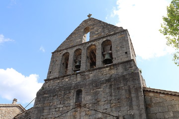Eglise Saint André - Village de Ailhon en Ardèche