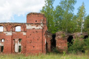 Ruined Complex military settlement of Count A. A. Arakcheev. The complex was built 1818-1825. Located in the village of Selishchi, Novgorod region