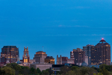Fototapeta premium New Haven, Connecticut, USA The city skyline and Yale University.