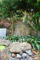 剣峠に立つ野口雨情の詩碑