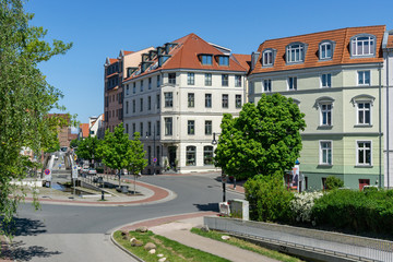Fototapeta na wymiar old town in rostock - street and houses