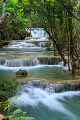 Fototapeta na wymiar Huai Mae Khamin Waterfall tier 1, Khuean Srinagarindra National Park, Kanchanaburi, Thailand