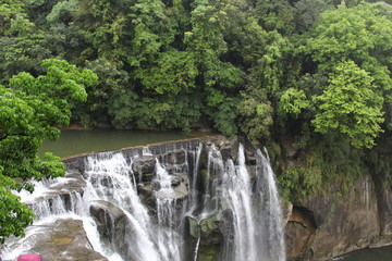 Fototapeta na wymiar Shifen Waterfall in Taiwan