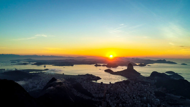 Sunrise at Pao de Acucar - Rio de Janeiro