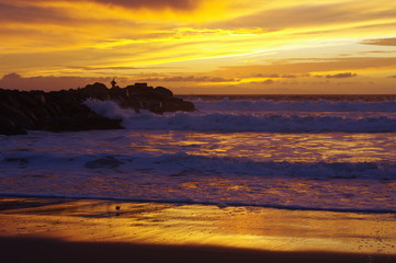 Fototapeta na wymiar Santa Barbara Channel - Sunset