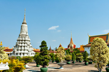 Fototapeta premium Phnom Penh Royal Palace in Cambodia
