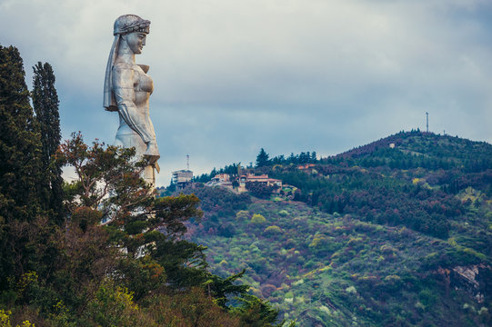 تمثال جورجيا