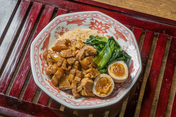 魯肉飯 ルーローハン　Taiwanese dish of  minced pork rice