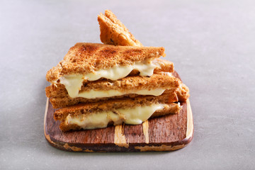 Grilled sandwich with melted cheese
