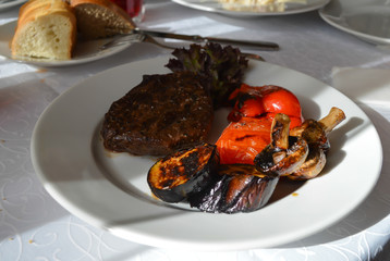 Beef grill steak with vegetables