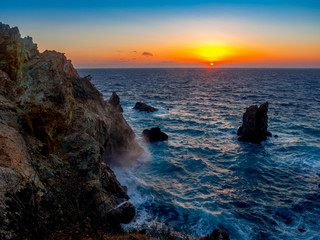 【静岡県伊豆半島ジオパーク】静岡県西伊豆黄金崎の夕景【冬】