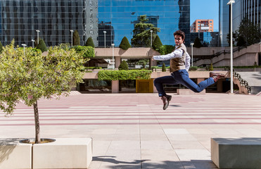 feel free and dance of the city