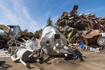 divers métaux sur un site industriel de recyclage 
