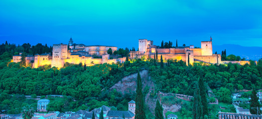 Fototapeta na wymiar Night panorama, Alhambra palace - Spain