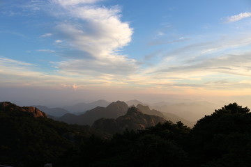 The Scenic Hills of HuangShan
