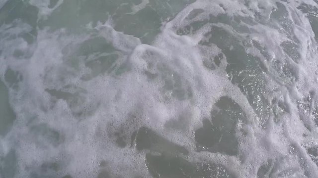 Wei&szlig;er Sand und T&uuml;rkises Wasser am Karibik Strand auf Kuba Varadero