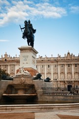 Fototapeta na wymiar Madrid Royal Palace Felipe IV statue