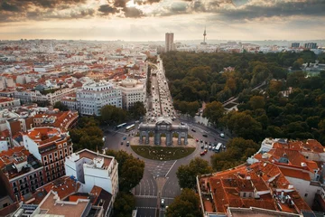 Papier Peint photo Lavable Madrid Madrid Alcala Gate aerial view